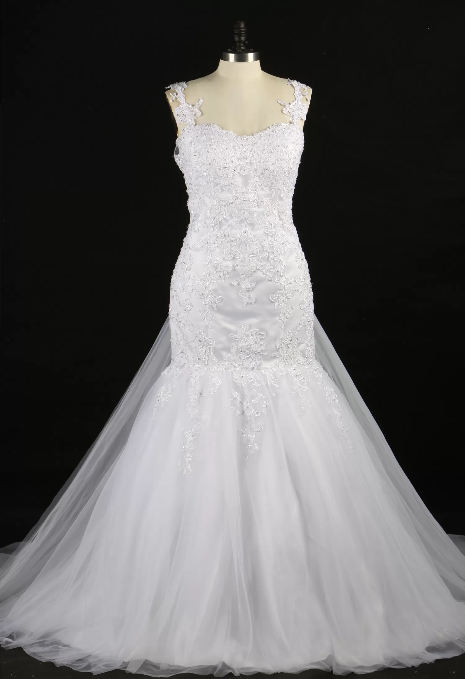 Romantic Strap Lace Tulle Mermaid Wedding Gown