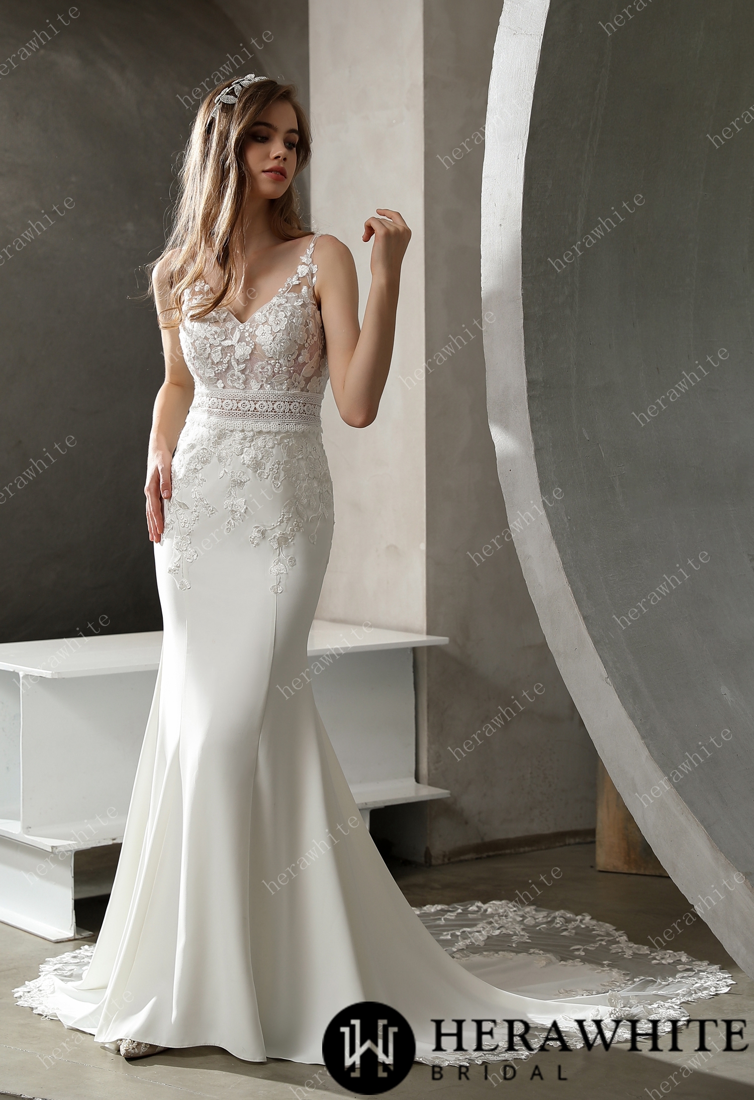 V Neck Crepe Lace Fit and Flare Court Train Wedding Dress Wholesale V Neck Crepe Lace Fit and Flare Court Train Wedding Dress Wholesale